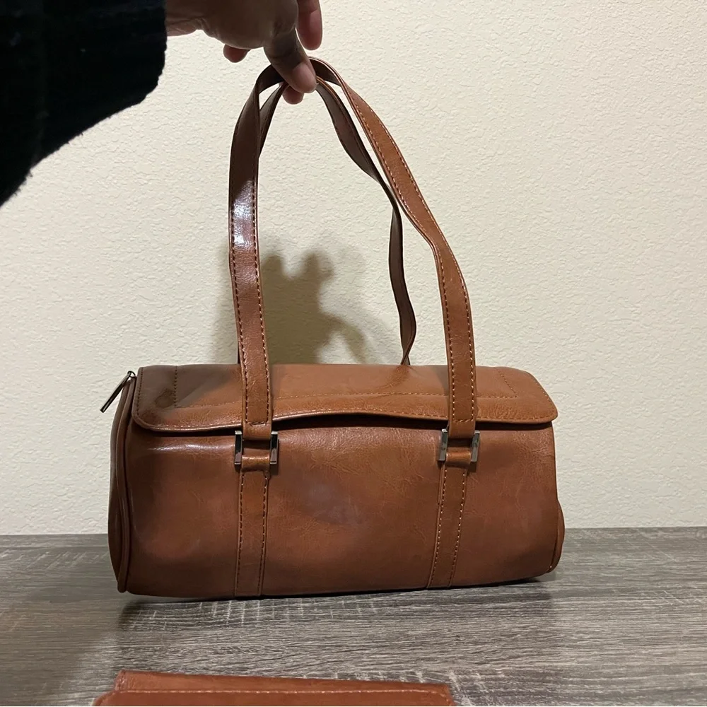 Brown Faux Leather Barrel Bag Set - Picture 6 of 8